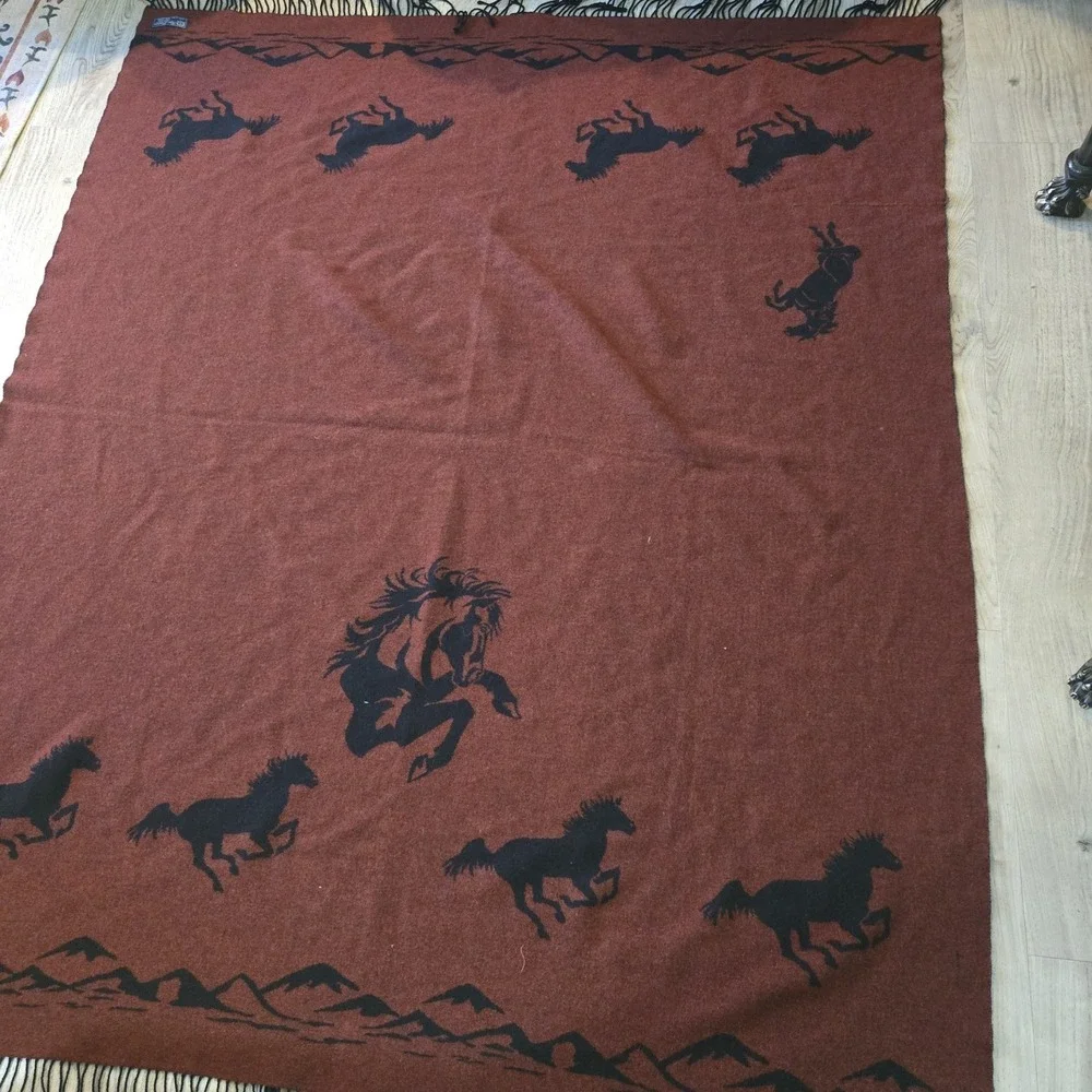 Vtg Merino Wool Celebrate The Horse Southwest Throw Blanket‎ Double Side Red Blk